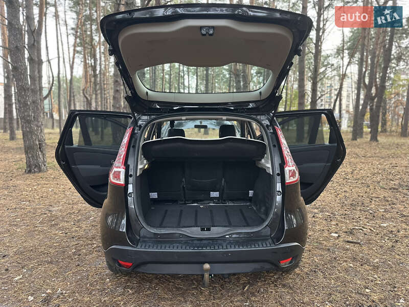 Минивэн Renault Scenic 2010 в Киеве