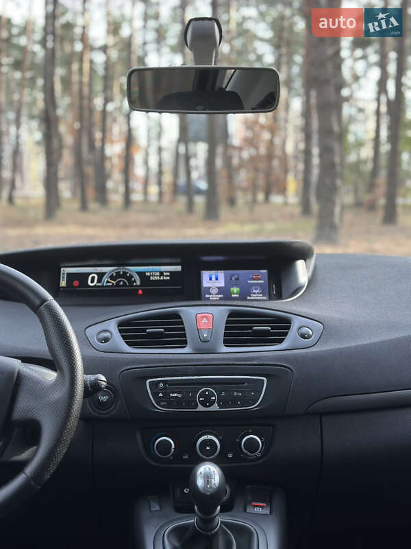 Минивэн Renault Scenic 2010 в Киеве