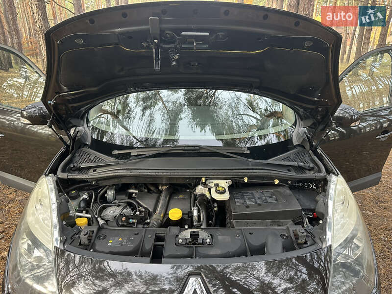 Минивэн Renault Scenic 2010 в Киеве