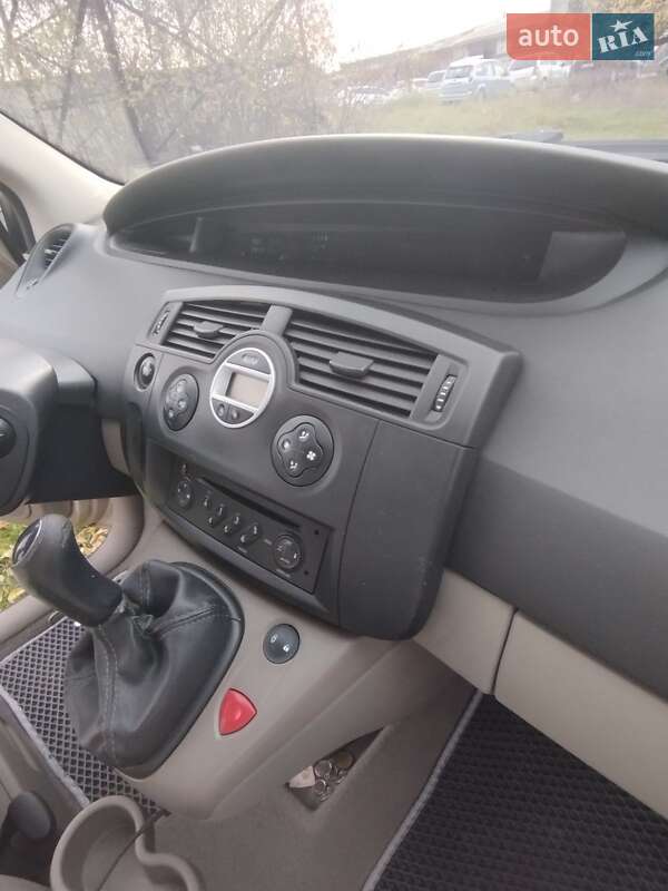 Мінівен Renault Scenic 2006 в Львові