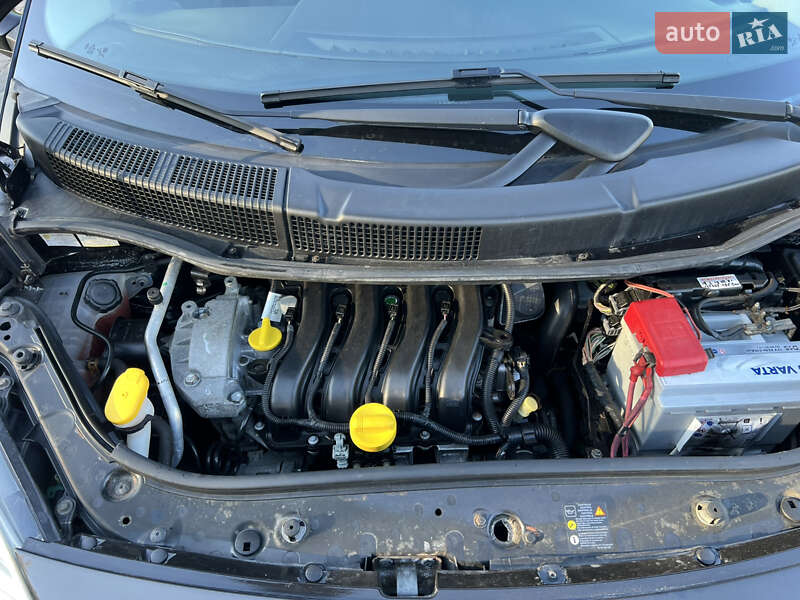 Мінівен Renault Scenic 2007 в Луцьку фото 20 Мінівен Renault Scenic 2007 в Луцьку