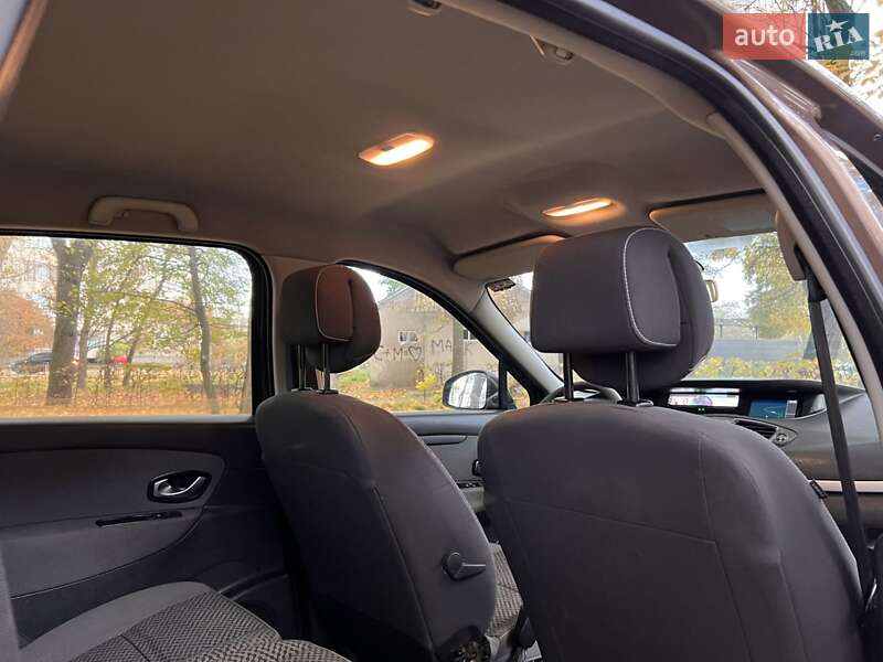 Минивэн Renault Scenic 2011 в Черновцах фото 31 Минивэн Renault Scenic 2011 в Черновцах