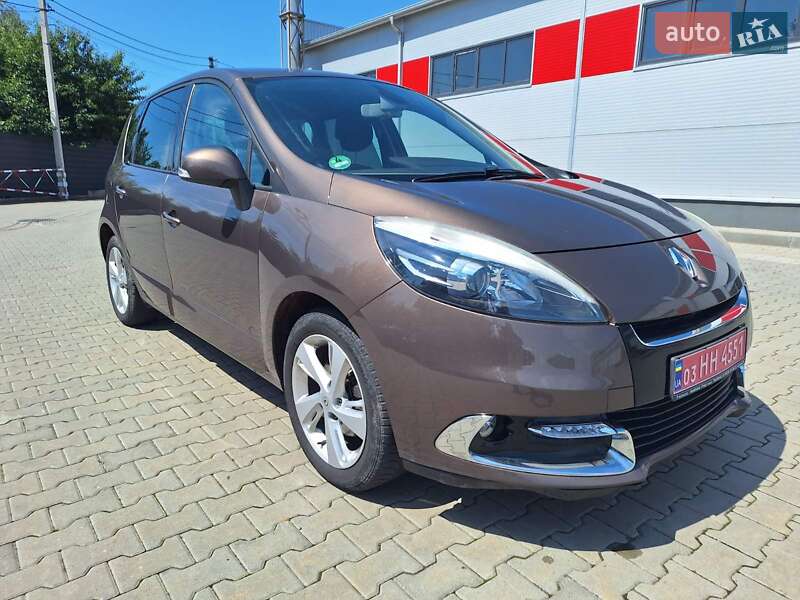 Мінівен Renault Scenic 2013 в Нововолинську