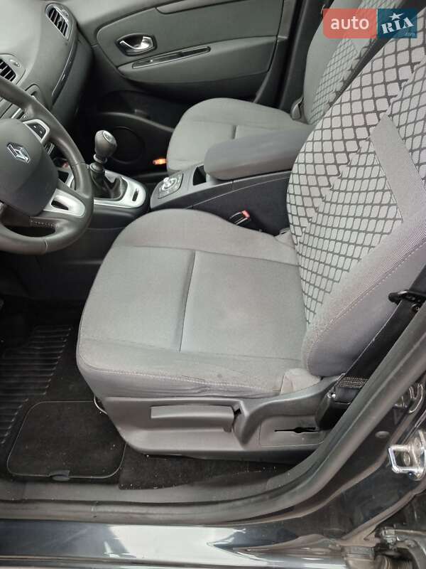 Мінівен Renault Scenic 2011 в Дніпрі