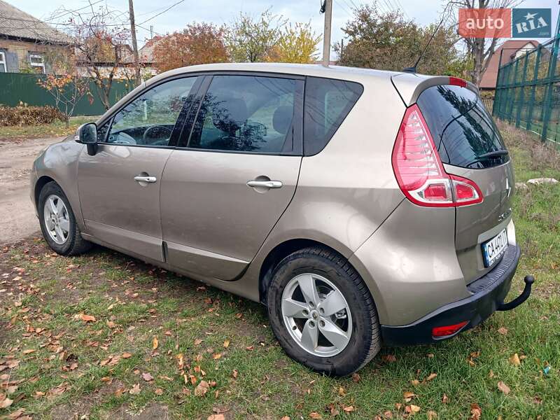 Минивэн Renault Scenic 2010 в Черкассах фото 9 Минивэн Renault Scenic 2010 в Черкассах