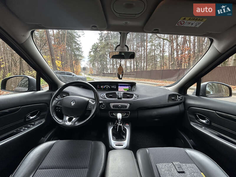 Мінівен Renault Scenic 2015 в Львові