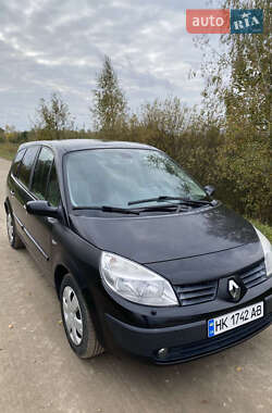 Минивэн Renault Scenic 2007 в Корце