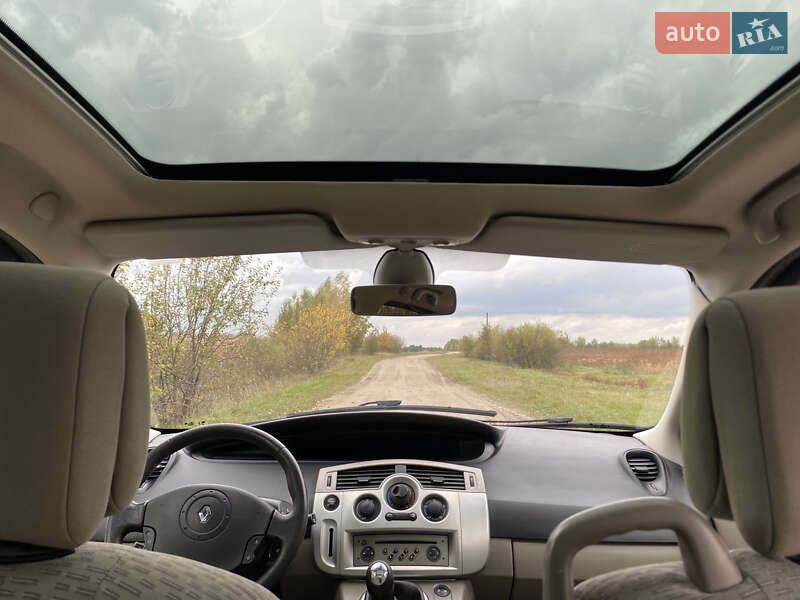 Мінівен Renault Scenic 2007 в Кореці