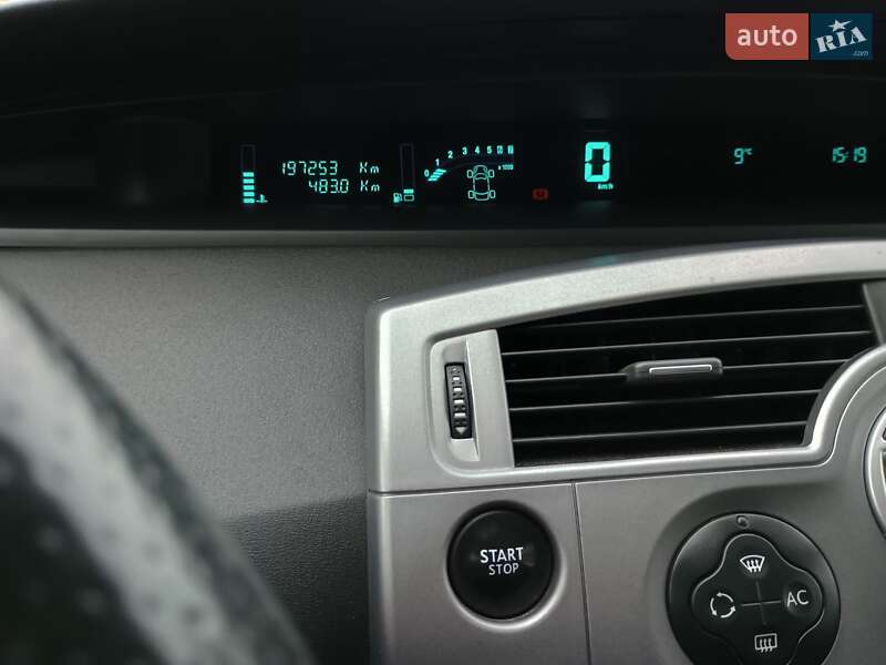 Минивэн Renault Scenic 2009 в Сумах