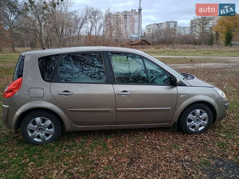 Минивэн Renault Scenic 2009 в Сумах