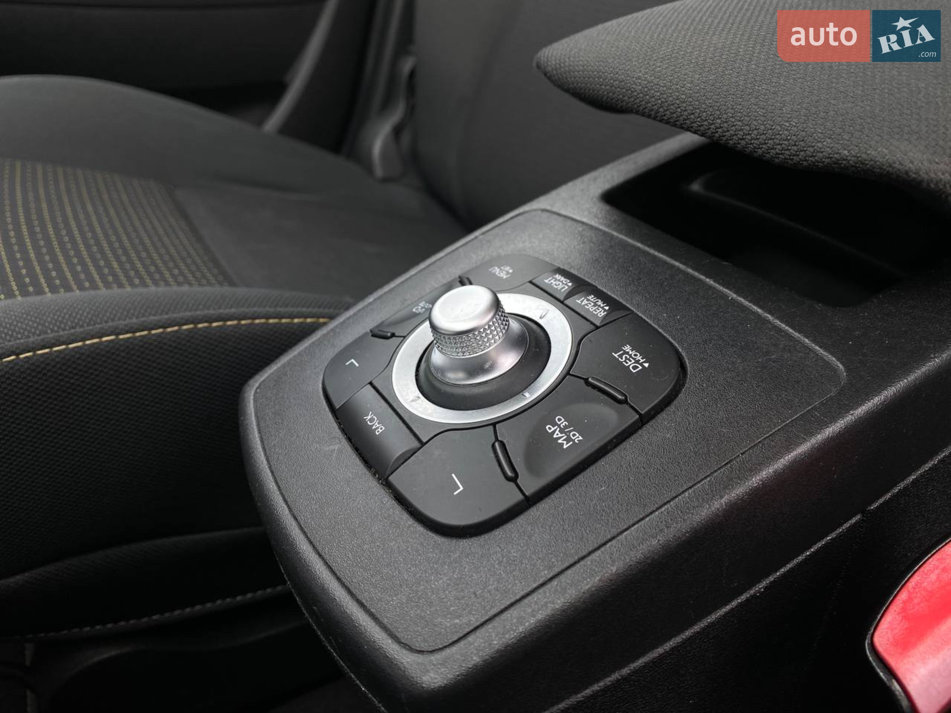 2010 Renault Scenic - мініатюра 23