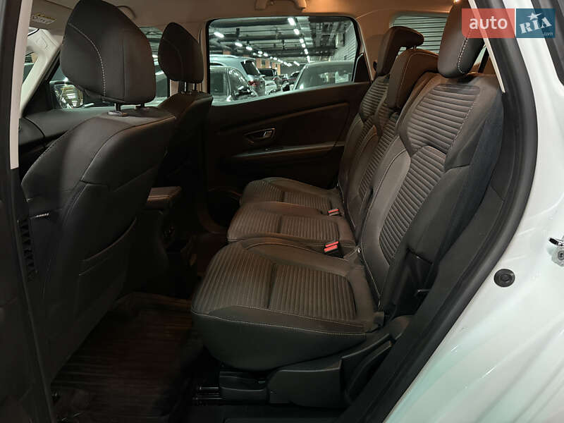 Мінівен Renault Scenic 2019 в Києві фото 22 Мінівен Renault Scenic 2019 в Києві