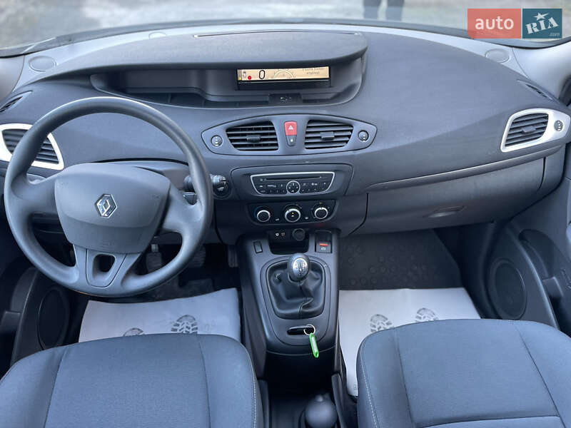 Мінівен Renault Scenic 2009 в Сумах фото 4 Мінівен Renault Scenic 2009 в Сумах