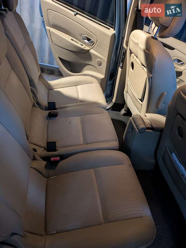 Мінівен Renault Scenic 2009 в Миколаєві