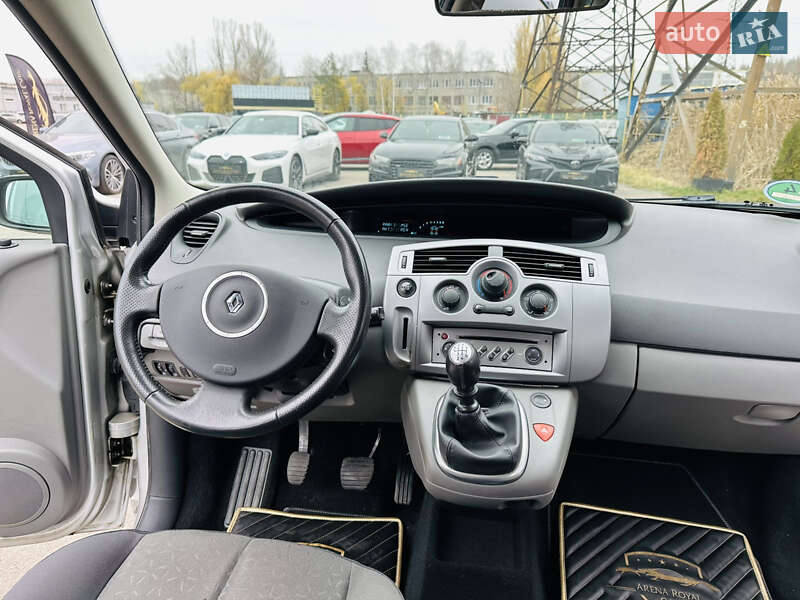 Минивэн Renault Scenic 2009 в Харькове