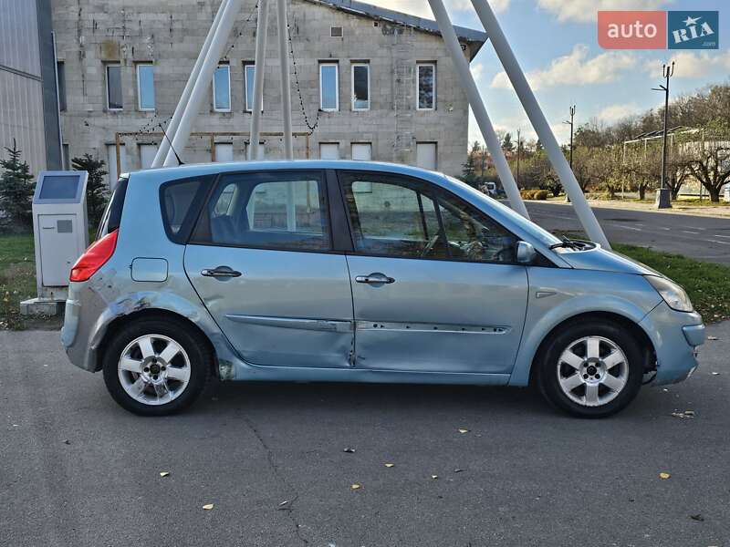 Минивэн Renault Scenic 2007 в Киеве