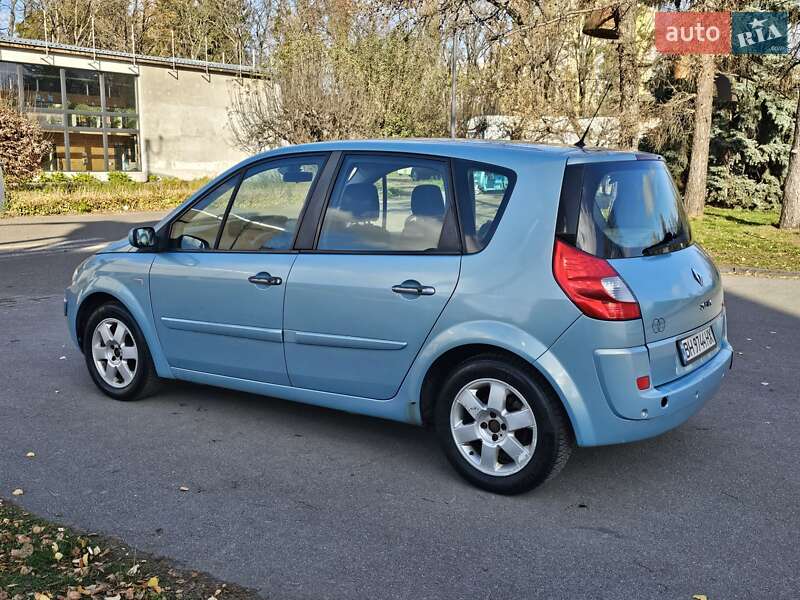 Минивэн Renault Scenic 2007 в Киеве