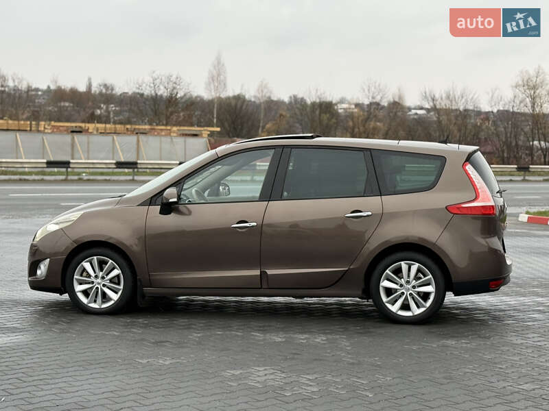Минивэн Renault Scenic 2009 в Черновцах