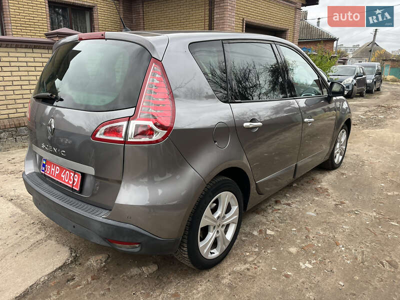 Мінівен Renault Scenic 2010 в Охтирці фото 12 Мінівен Renault Scenic 2010 в Охтирці