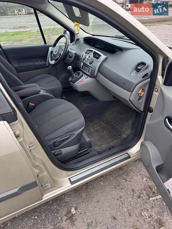 Мінівен Renault Scenic 2009 в Новому Бузі
