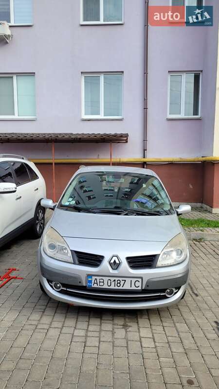 Минивэн Renault Scenic 2007 в Якушинцах