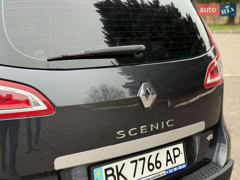 Минивэн Renault Scenic 2011 в Ровно