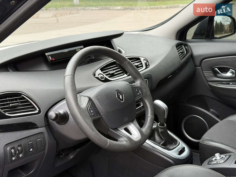 Минивэн Renault Scenic 2011 в Ровно