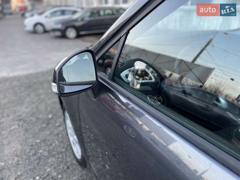 Мінівен Renault Scenic 2011 в Сумах