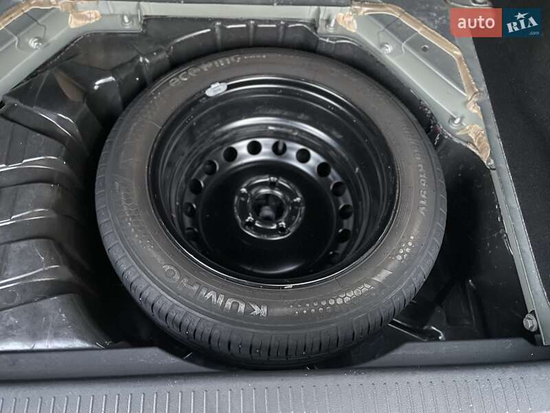 Мінівен Renault Scenic 2011 в Сумах