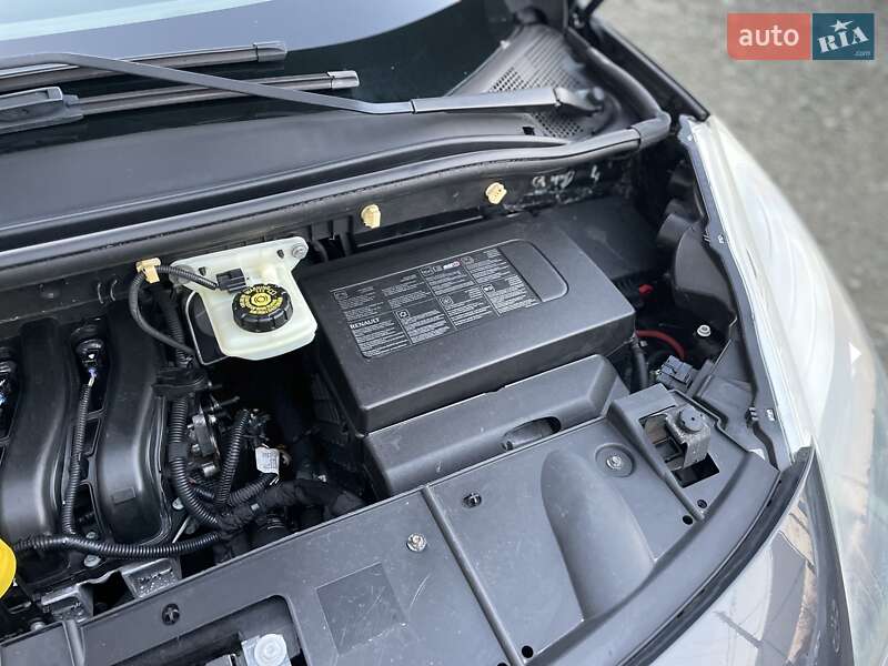 Мінівен Renault Scenic 2011 в Сумах