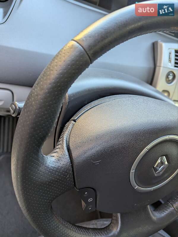 Мінівен Renault Scenic 2006 в Дубні