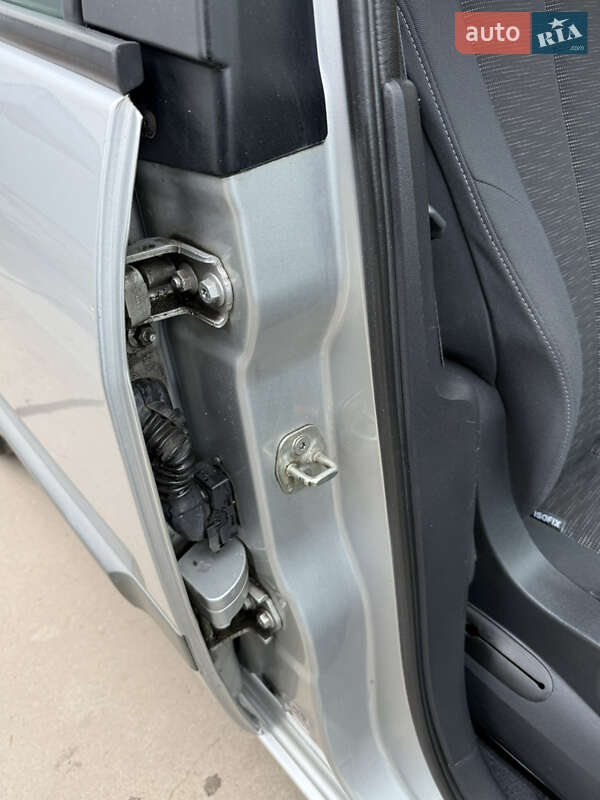 Минивэн Renault Scenic 2007 в Красилове