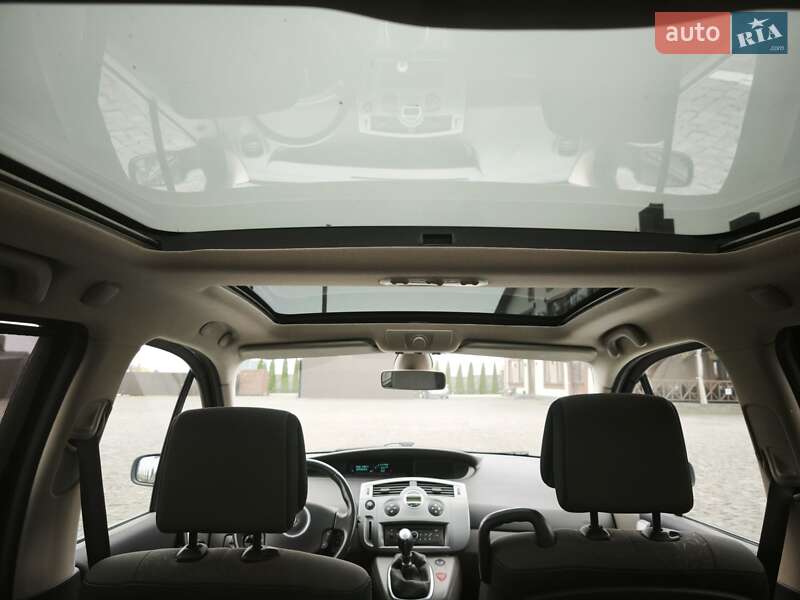 Мінівен Renault Scenic 2008 в Рівному