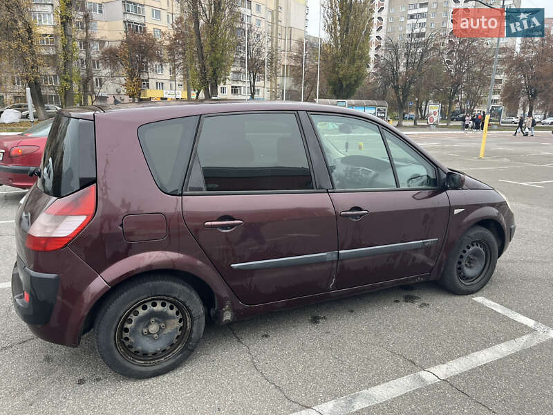 Минивэн Renault Scenic 2003 в Броварах