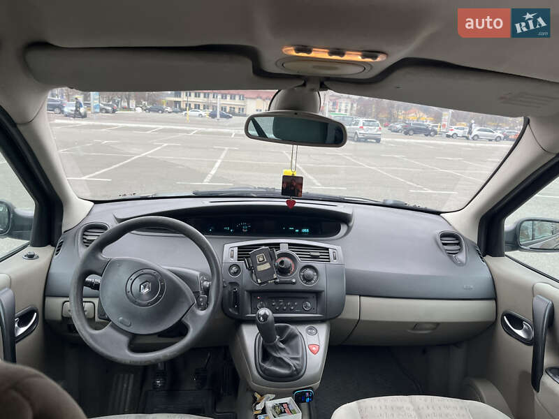 Минивэн Renault Scenic 2003 в Броварах
