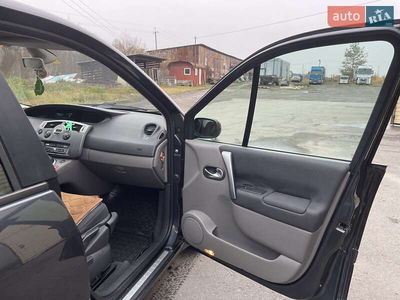 Мінівен Renault Scenic 2006 в Звягелі фото 11 Мінівен Renault Scenic 2006 в Звягелі