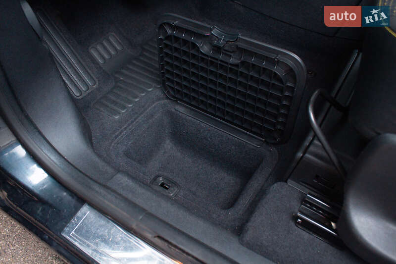 Минивэн Renault Scenic 2009 в Киеве