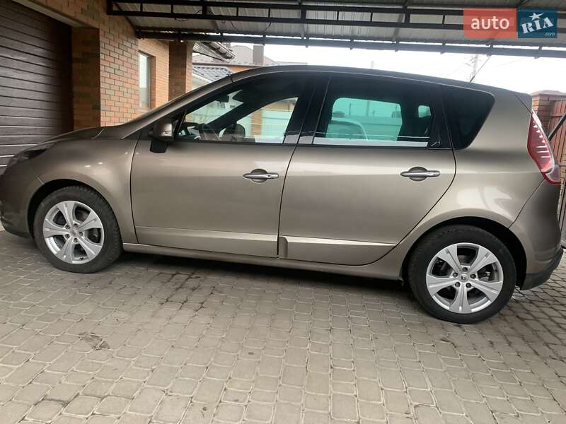 Мінівен Renault Scenic 2009 в Вінниці