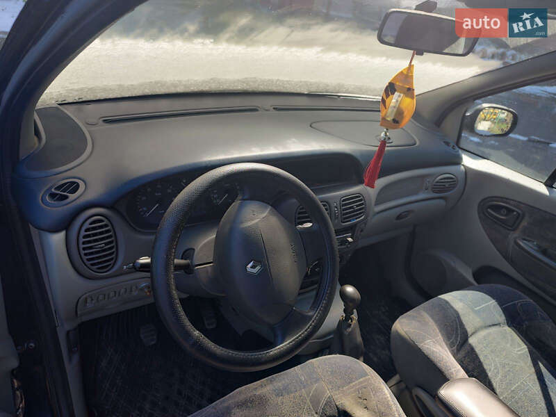 Минивэн Renault Scenic 2000 в Хмельницком