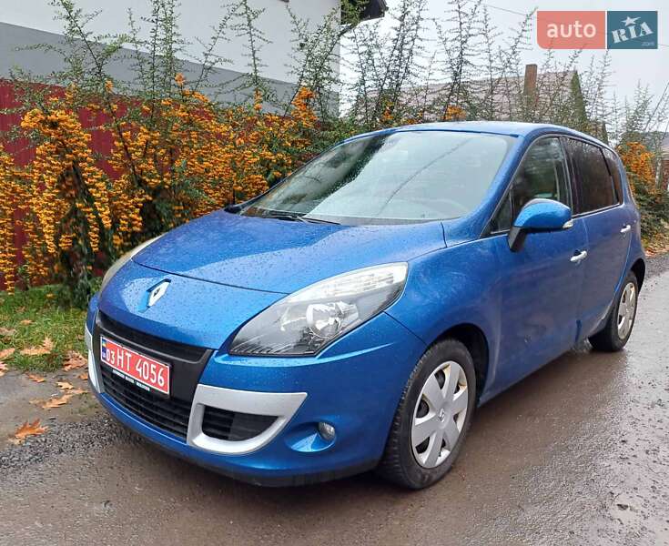 Мінівен Renault Scenic 2010 в Луцьку