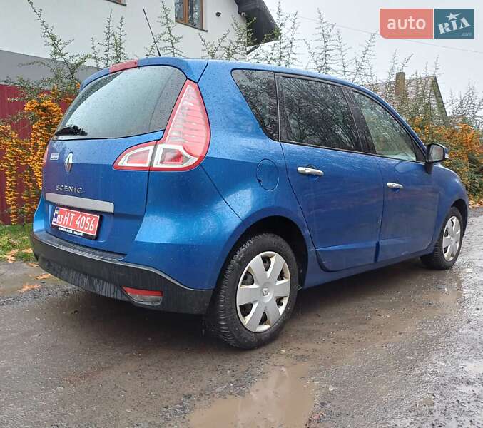 Мінівен Renault Scenic 2010 в Луцьку