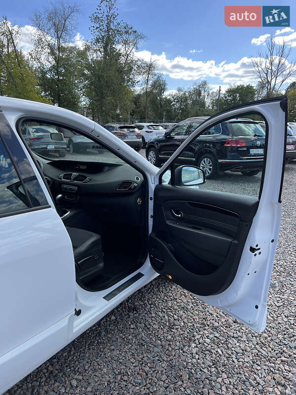 Минивэн Renault Scenic 2011 в Черкассах