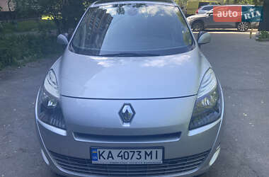 Минивэн Renault Scenic 2010 в Киеве