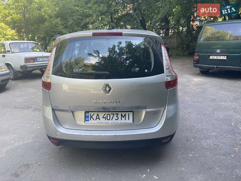 Мінівен Renault Scenic 2010 в Києві