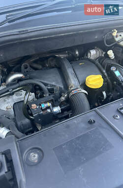 Минивэн Renault Scenic 2011 в Ивано-Франковске