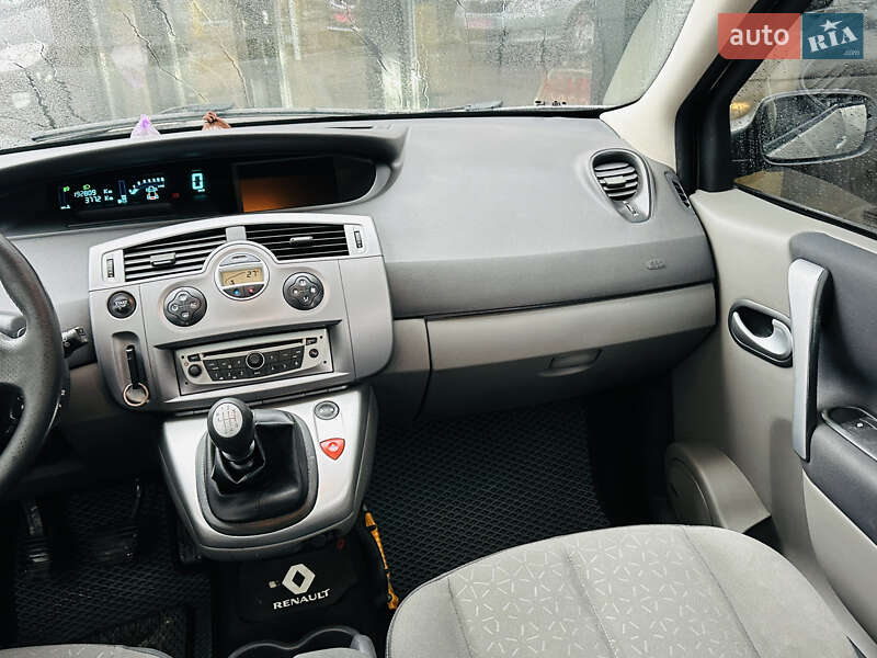 Минивэн Renault Scenic 2008 в Харькове
