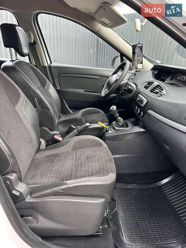 Мінівен Renault Scenic 2013 в Полтаві фото 13 Мінівен Renault Scenic 2013 в Полтаві