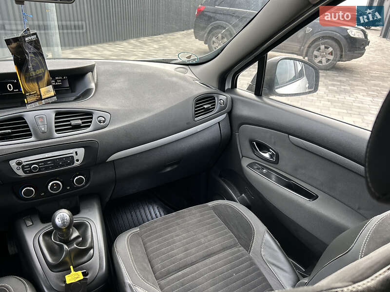 Мінівен Renault Scenic 2013 в Полтаві фото 17 Мінівен Renault Scenic 2013 в Полтаві