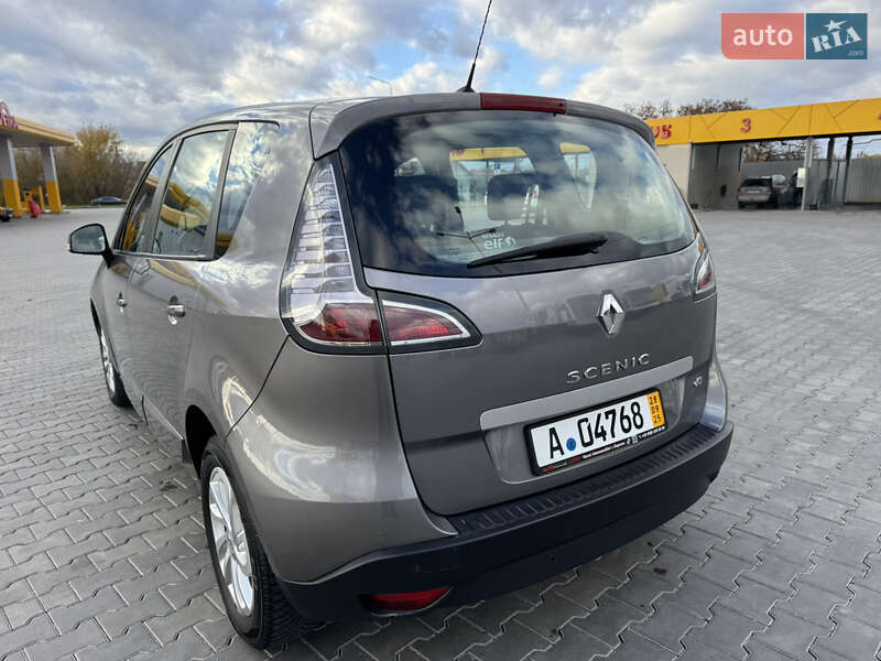 Мінівен Renault Scenic 2013 в Луцьку