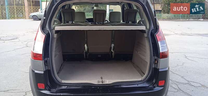 Минивэн Renault Scenic 2005 в Славуте